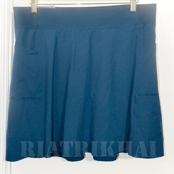 32 Degrees Pants - NWT 32 Degrees ladies flowy woven lightweight skorts BLUE